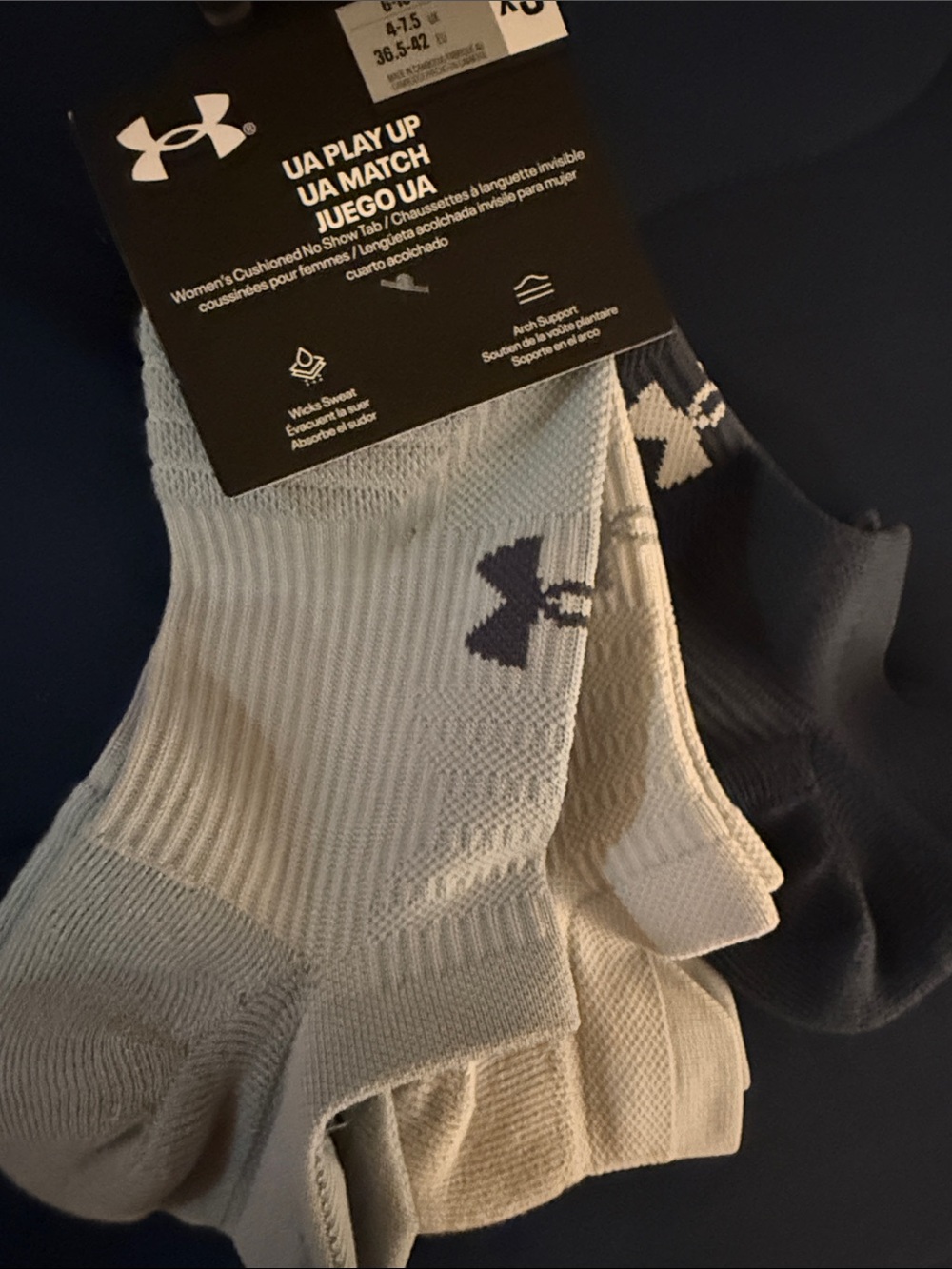 Under Armour Women's No-Show Athletic Socks - White & Navy (2-Pack)